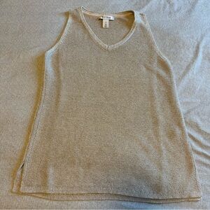 White House Black Market Size Medium Top Tank Women